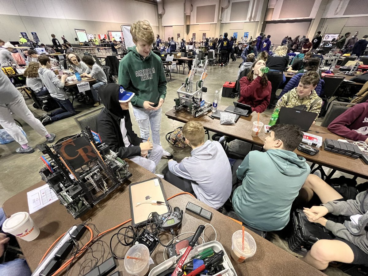 deisel68's tweet photo. It’s game day! Here we go for the VEX CHAMPIONSHIPS Northern division. #GameDay #RebelRobotics @feefifofum74 @RalstonK https://t.co/ojZRwW3rSl