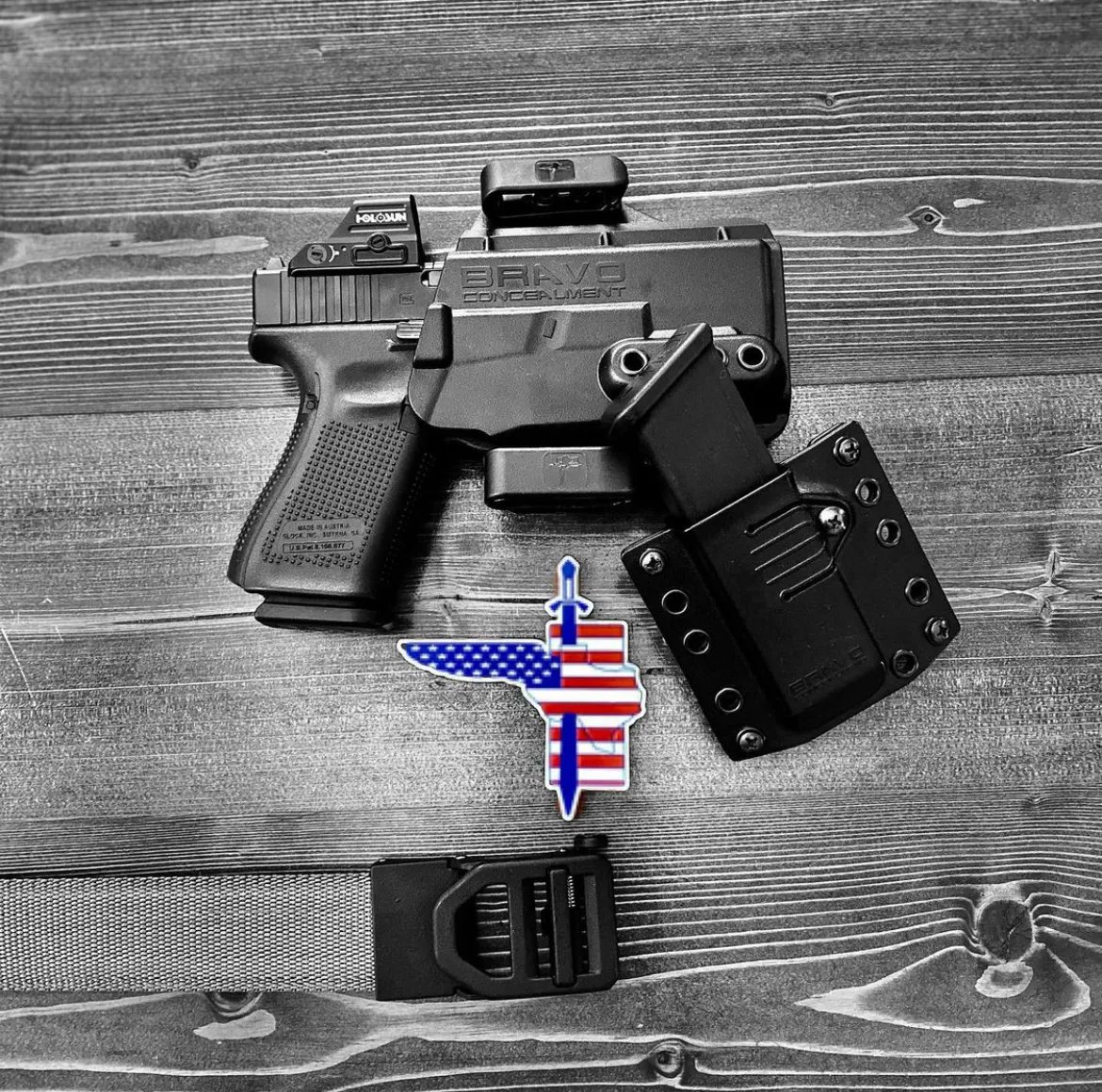 BravoHolsters's tweet photo. B R A V O:
Just got my new @bravoconcealment Torsion 3.0 for the Glock 19 with TLR-7A. My first impression of this one was how slim it is.
Post: @sub_urban_greyman
#edc #bravoconcealmentholsters #koreessentials #bravoconcealment #concealedcarry #glock #glock19 #holosun https://t.co/h9vl0figPq