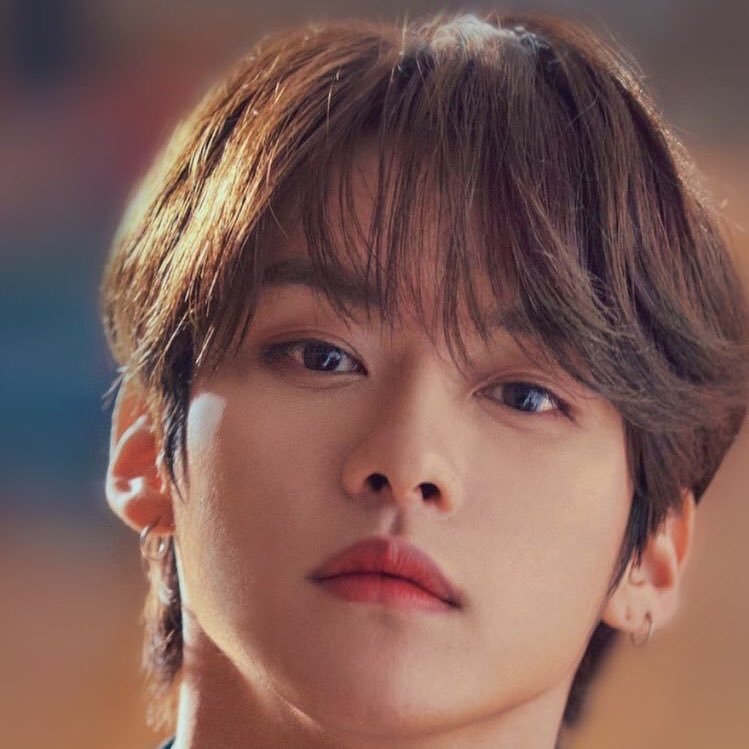 KNOWVACANE's tweet photo. wildfire.
— a minchan au.

drio's life has been more rugged than usual lately. ever since he started having the same dream about someone that promises to fill the void in his life, his mind was in haywire most of the time. not until he bumped into yael. https://t.co/6Rax6twfMZ
