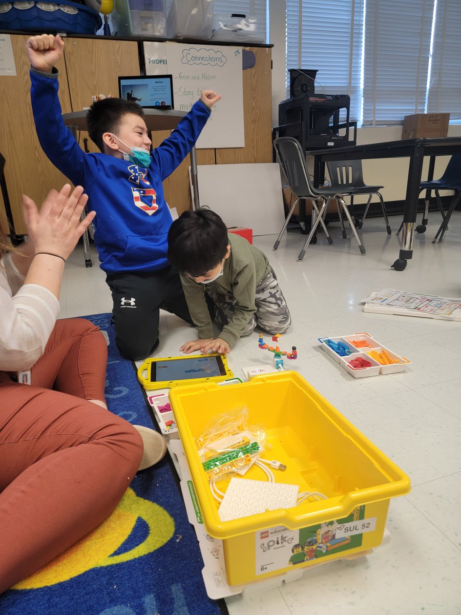 JuliaReichel3's tweet photo. First grade had a blast using Lego Spike this week! Thanks @mrschelsiegrant for leading the activity and @rhstatesman8 for joining and helping! https://t.co/uXKNFO3W6w