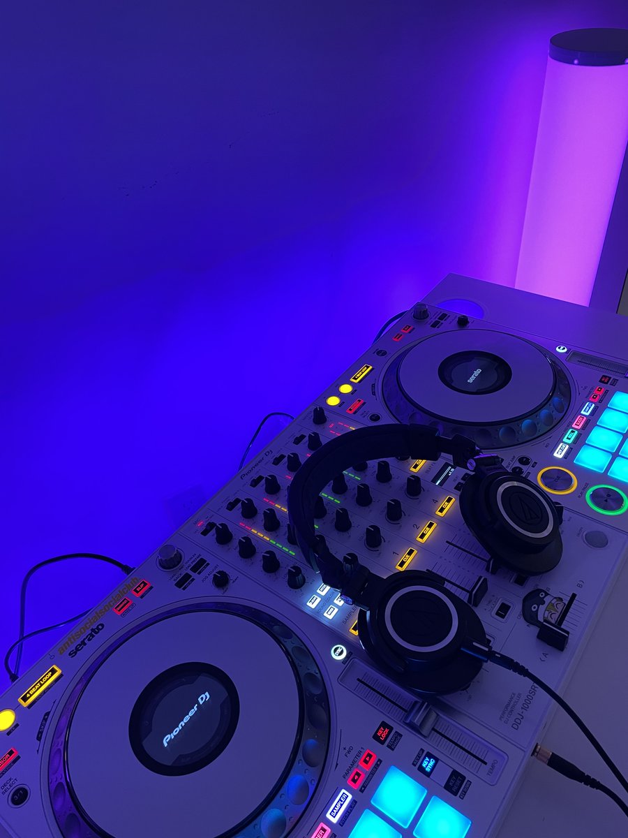 DJYVM$ 🦄 tweet media