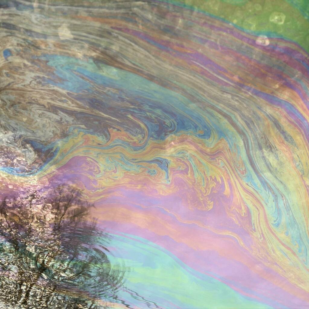 CM_Fragrance's tweet photo. Echo Home
#streetart #unintentionalart #asphaltrainbow #queerolfaction #colorecho #rippleeffect https://t.co/IWmW9rFLvZ https://t.co/QrG1LaaGjD
