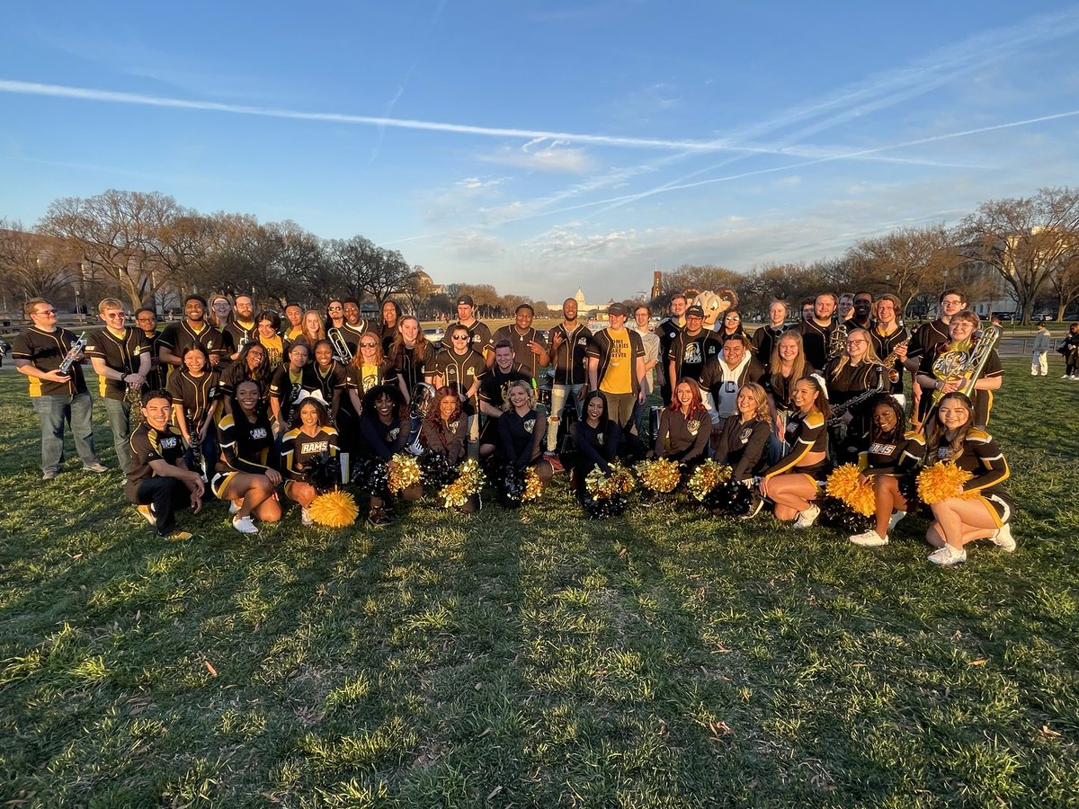 Mega proud work momma moment. My spirit groups are 🤯🤩 

Some of the most amazingly talented 👩‍🎓👨‍🎓 on our campus w  💛💛 so big. They’re amazing reps of our 🏫 day in &amp; day out w/ the best personalities to match

I’m so glad they allow to hang around &amp;
 learn from them daily. 🥰