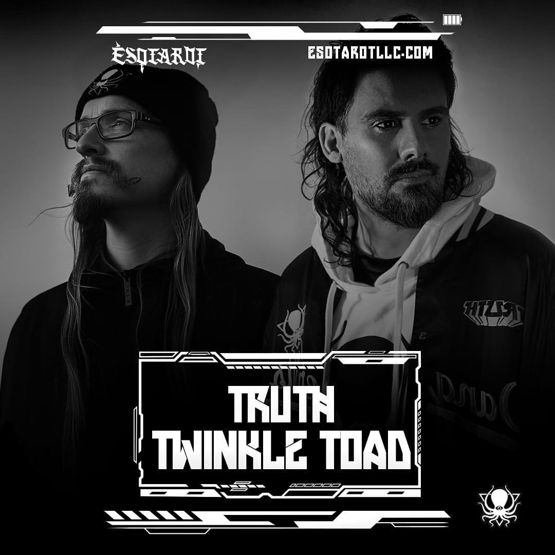 esotarot_llc's tweet photo. @truthdubstep drops euphoric EP, TWINKLE TOAD! 🐸 

▶️ https://t.co/ieMjT3wwdi

▶️https://t.co/cr8DVUO2gY https://t.co/QFdz3huQY2