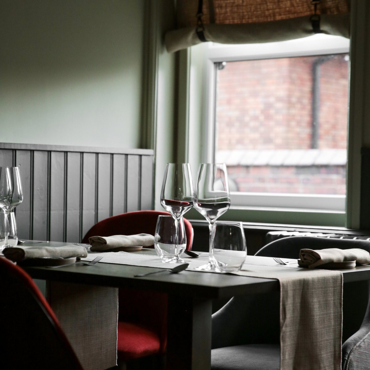 ~Sunday @ Solo~

We are excited to be launching our 3-course Sunday @ Solo Menu from 27th March! Available every Sunday 12pm - 3pm!

Book Now restaurantsolo.co.uk 

#3-courses #SundayatSolo #bookonline #cheftimallen #restaurantsolo #foodie #newmenu <a href="/TimAllenChef/">Tim Allen</a>