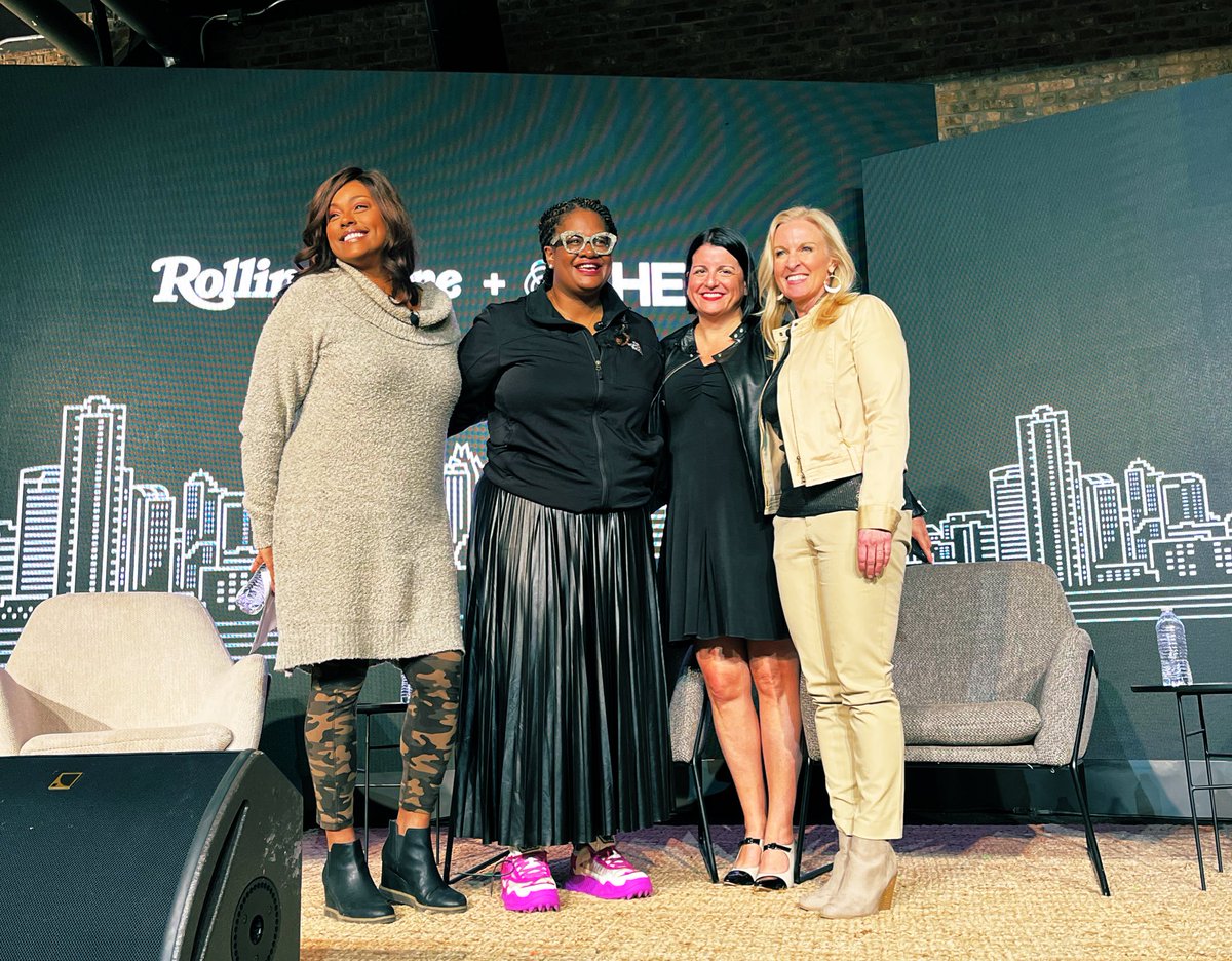 jenniferbrown's tweet photo. What an incredibly insightful #DEI panel discussion on how to cultivate inclusion & measure success w/ @JenRisi @KathrynFinney & @OfficialDHam ! Thank you @RollingStone & @SHEKnowsMedia for hosting, & to everyone who joined! #SXSW #SXSW2022 #JenniferSXSW #DiversityEquityInclusion https://t.co/dh330QjOQv