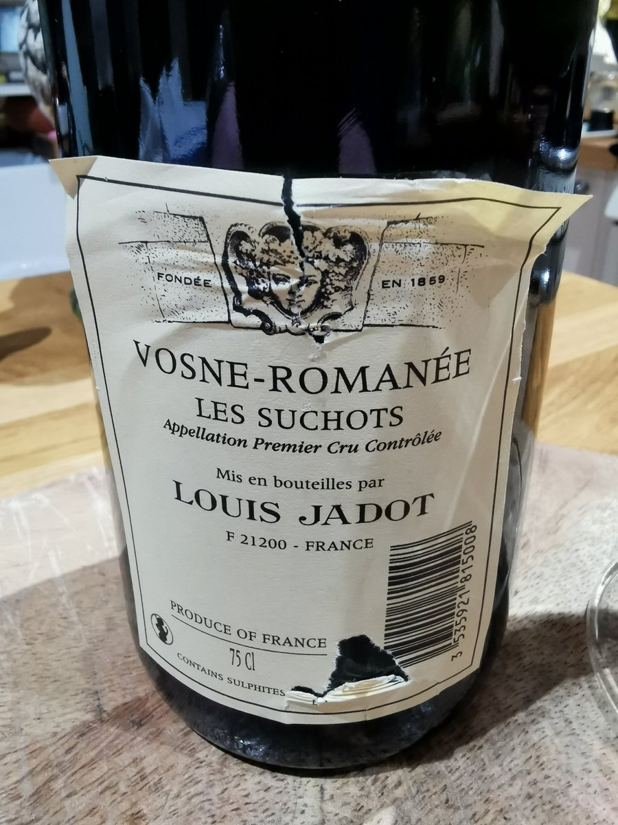 #yearofwine2022 @ljadot #burgundy Vosne-Romanee 05' 'LES SUCHOTS' Oh Boy!! 😍🍷 @CHARLIEWINES @thewinetattoo @JohnMFodera @creativefabien @winewankers @JMiquelWine @frankstero @DemiCassiani @SteveKubota @wine1percent @RussellVine1981 @damewine @Friscokid49 @dnkrbywine @Liam3494