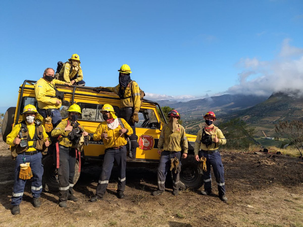 vwsfires's tweet photo. Two of our standby handcrews assisted @TableMountainNP with the #ConstantiaNekFire earlier this afternoon. 

This evening we have two Newlands &amp; SPS skid unit crews assisting @OverbergDM @OverbergFPA @OverstrandMuni with the #StanfordFire🔥
Safe out all 🙌

#FireIsEveryonesFight https://t.co/Ki1KgCnQ8A
