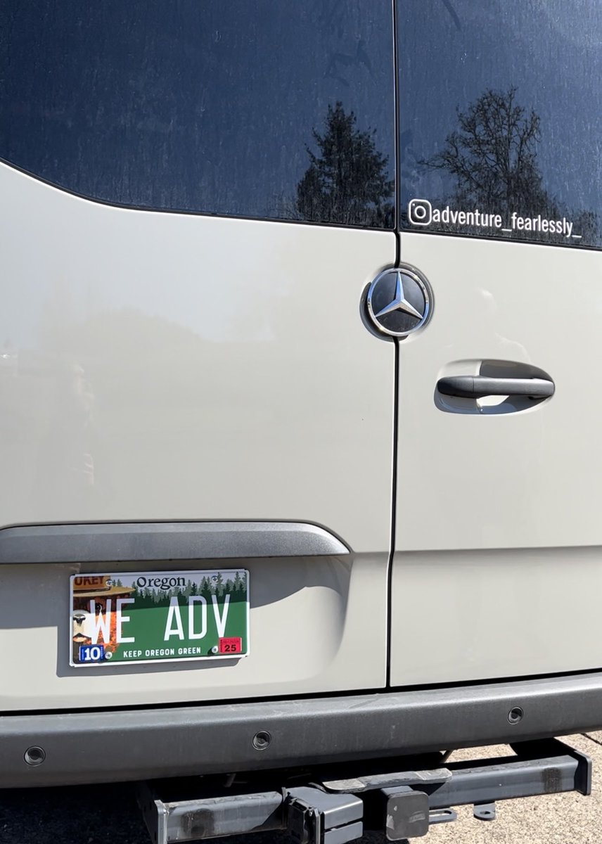 adv_fearlessly's tweet photo. Put our plate on Rolling Stone this morning. See a pattern?
#vanlife #sprintervanus https://t.co/hAiE34AZS7