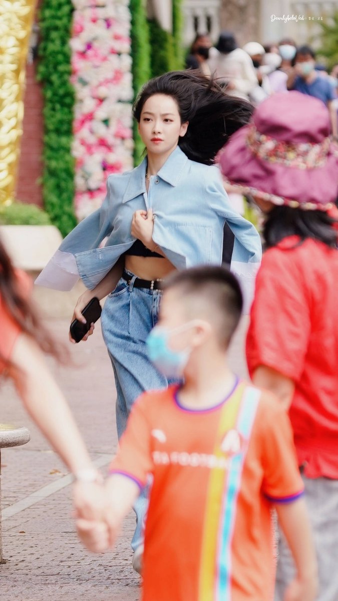 hourly victoria (@hourlyqian) on Twitter photo 