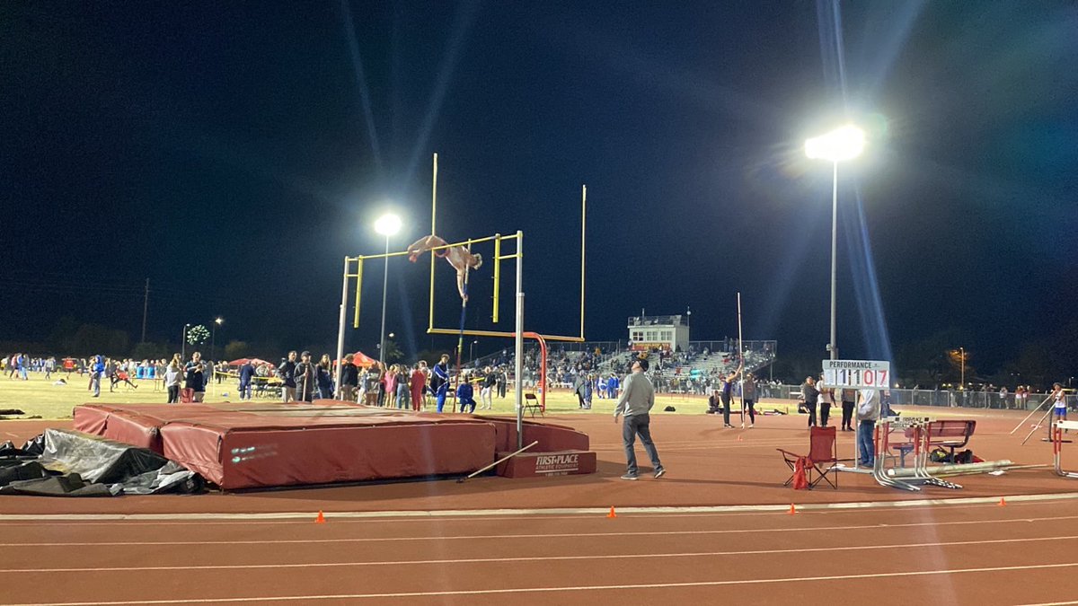 SCP_TrackField's tweet photo. Junior Charles Pieper setting a new personal best of 11' 7" last night under the lights!

#AZOPEN #SETONPRIDE https://t.co/jJETndzleL