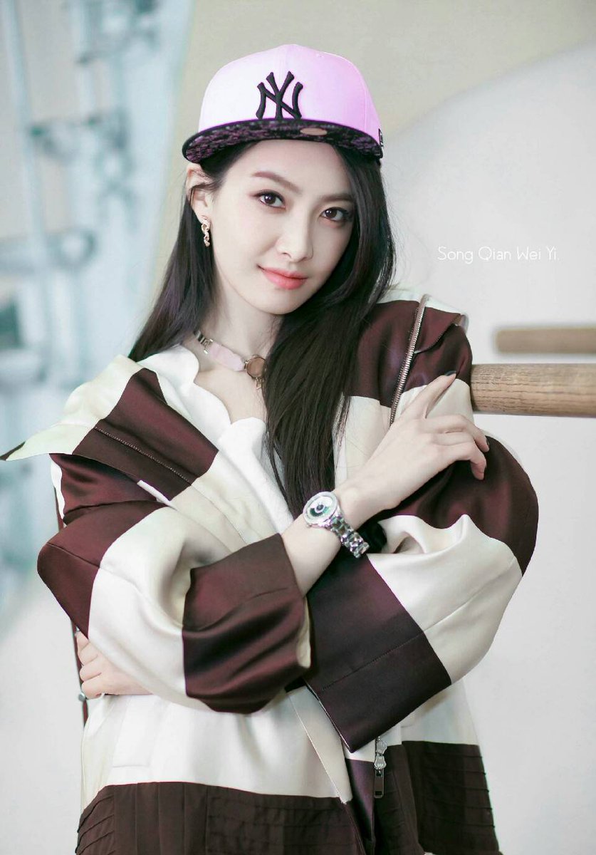 hourly victoria (@hourlyqian) on Twitter photo 