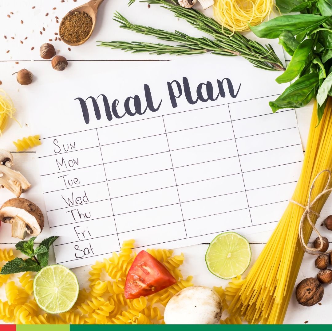 KCPublicHealth's tweet photo. Food for thought 💭
Planning meals ahead of time, sticking with your grocery list, and cooking at home are only a few tricks to eat healthy and reduce food waste!
Learn about our #wastehungernotfood initiative here: https://t.co/GCKHR6vBzA https://t.co/TgKDocZARk