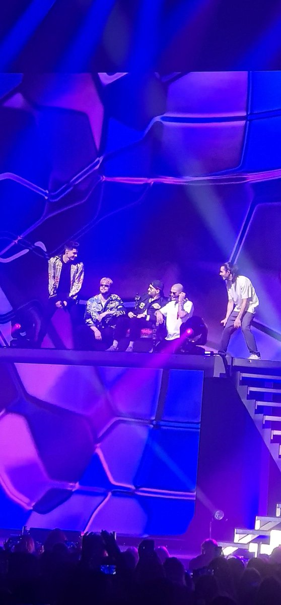 mycuddlebunnies's tweet photo. What an amazing night last night ❤ xxx 
@MaxGeorge @SivaKaneswaran @TomParker @NathanSykes @JayMcGuiness https://t.co/5pvGlXYMTp