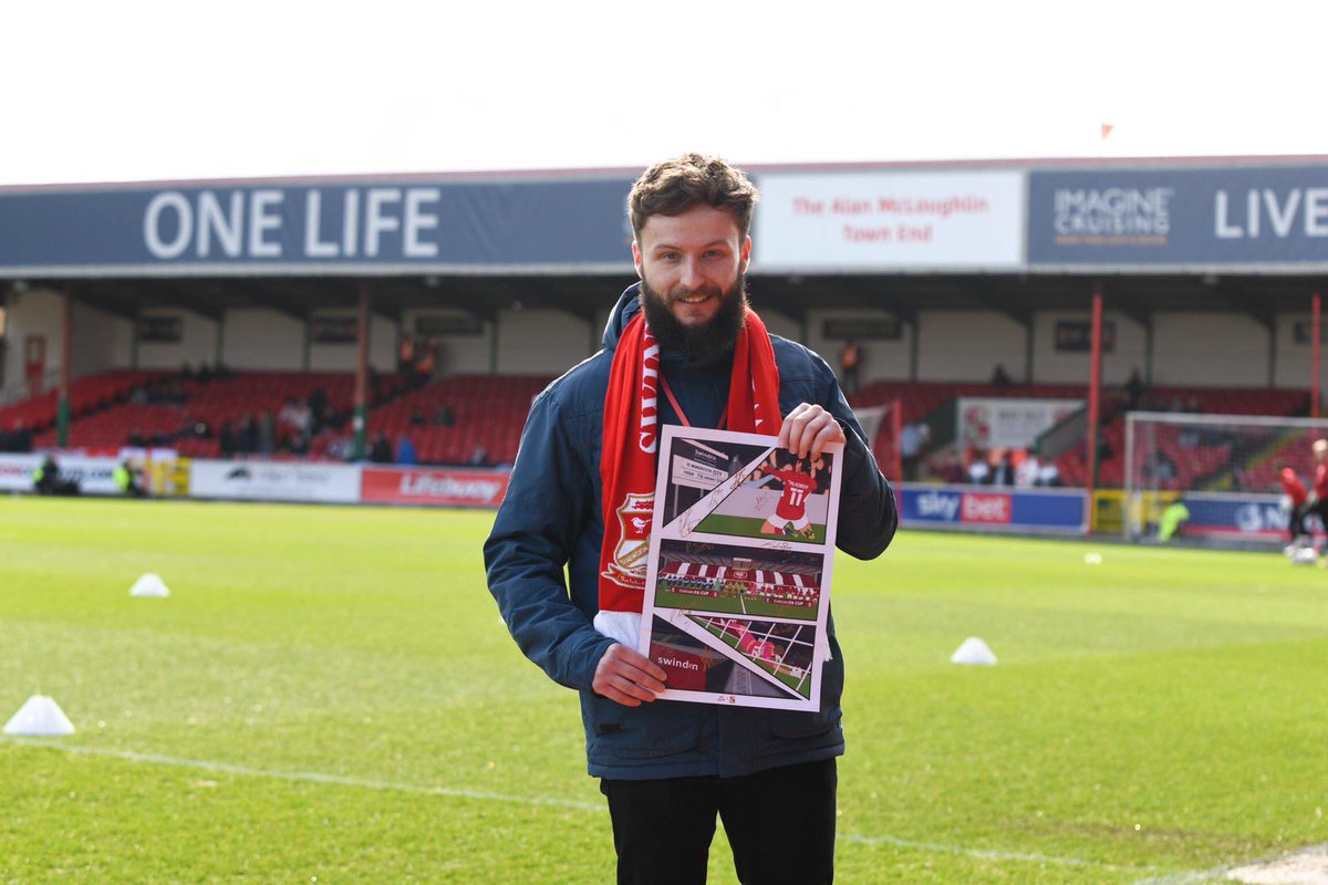 Official_STFC's tweet image. 🎉COMPETITION TIME🎉  Swindon Town X @dandesignsgb |  Win a team signed Dan Designs print!! We have 3 prints up for grabs.   To Win:  •Follow @dandesignsgb •Like and RT this post! 🔴⚪️ #STFC