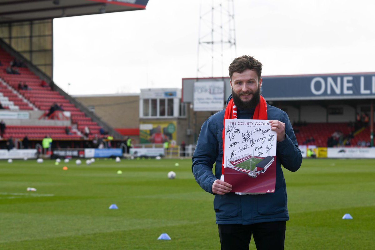 Official_STFC's tweet image. 🎉COMPETITION TIME🎉  Swindon Town X @dandesignsgb |  Win a team signed Dan Designs print!! We have 3 prints up for grabs.   To Win:  •Follow @dandesignsgb •Like and RT this post! 🔴⚪️ #STFC