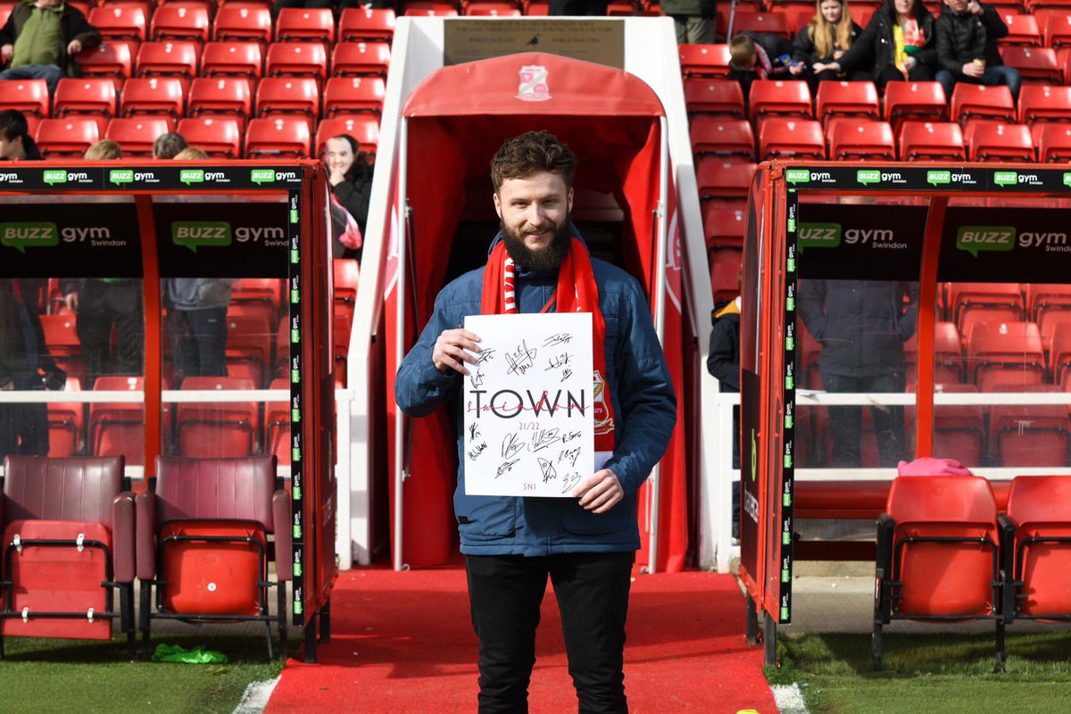 Official_STFC's tweet image. 🎉COMPETITION TIME🎉  Swindon Town X @dandesignsgb |  Win a team signed Dan Designs print!! We have 3 prints up for grabs.   To Win:  •Follow @dandesignsgb •Like and RT this post! 🔴⚪️ #STFC