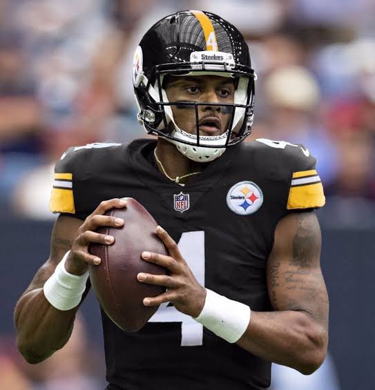 SSFootballl's tweet photo. #Steelers Are Intending to Keep Much Of a Secret What Is Going To happen At Their QB situation, I’m told They are still INTERESTED in Deshaun Watson. https://t.co/emCWS6yezG