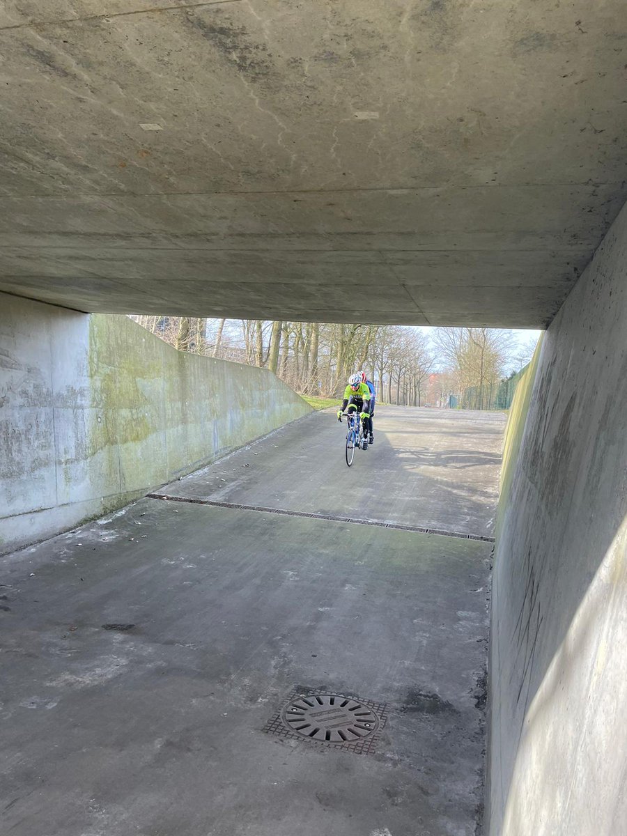 Wielerseizoen begonnen. Samen met Benny in training!