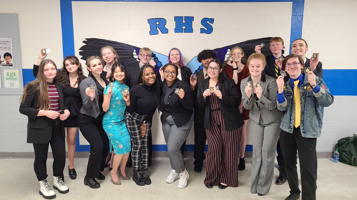 WC_SpeechDebate's tweet photo. On February 18 and 19 our team competed in the Greater Kansas City Suburban Conference Tournament. The team took 3rd Place in team sweeps for speech events. https://t.co/K8SVSB3rXl