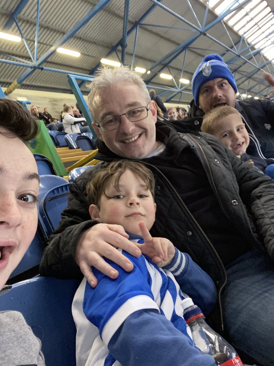 taurustweet's tweet photo. #shwcam up the owls!!! https://t.co/7MFsE0hndZ