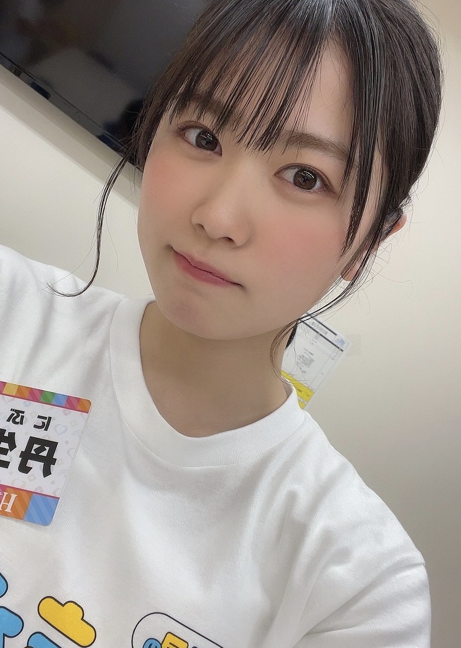 バラ売り可 日向坂46 丹生明里 生写真 136枚 まとめ売り こんばんは、日向坂46の丹生明里です🐸 本日2月15日、22歳になり