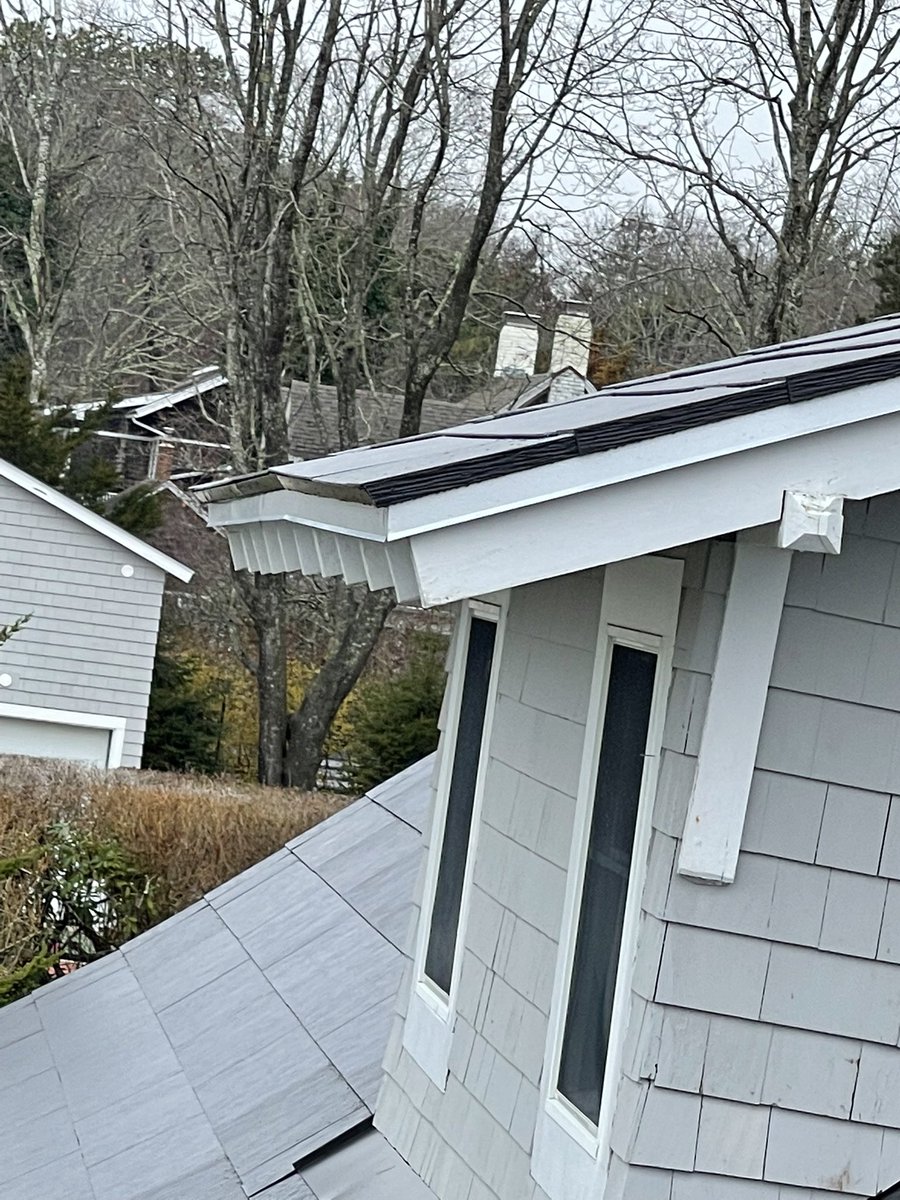Russnyc1's tweet photo. @Tesla you started in October, when will you fix what you broke https://t.co/nMUYYUabNu