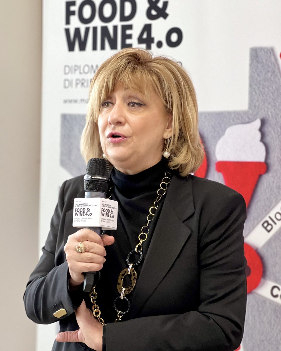 Ospite d’eccellenza, Claudia Cremonini, responsabile delle relazioni esterne del Gruppo Cremonini e membro del Board of Directors di Marr Spa, la società del Gruppo quotata in borsa, ha tenuto una stimolante #lectio agli studenti di Master.

<a href="/IUS_VE/">IUSVE - Istituto Universitario Salesiano Venezia</a>