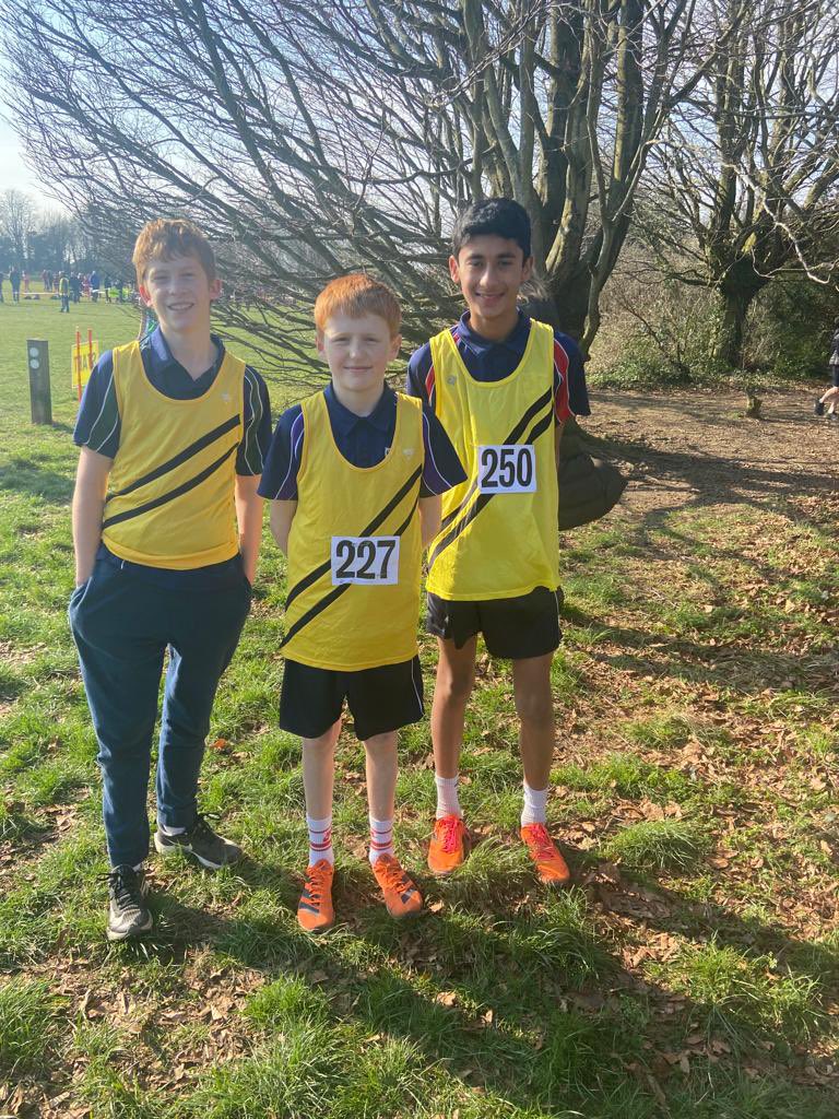 SherfieldPE's tweet photo. Fantastic performances from our Year 5-8 cross country runners who competed in Hampshire Cross Country on Tuesday! Well done Nic, Darsh, Travis, Lily-Mae, Lexie, Bella, Will B, Darcy and Amelie! #SHFSport https://t.co/Esxep8cJrj