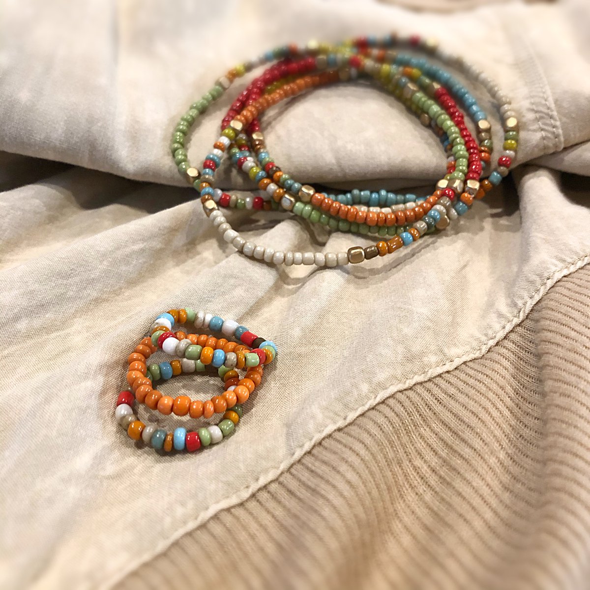 LunaByRachel's tweet photo. Fun, lighthearted Rings to add to your stack ~ mix n match you look! https://t.co/A9WUjyWMEY #stackrings #lunabyrachel #etsysuccess #etsy #jewelry #springbreak #beach #rings #spring #easter https://t.co/QGKZhd7joU