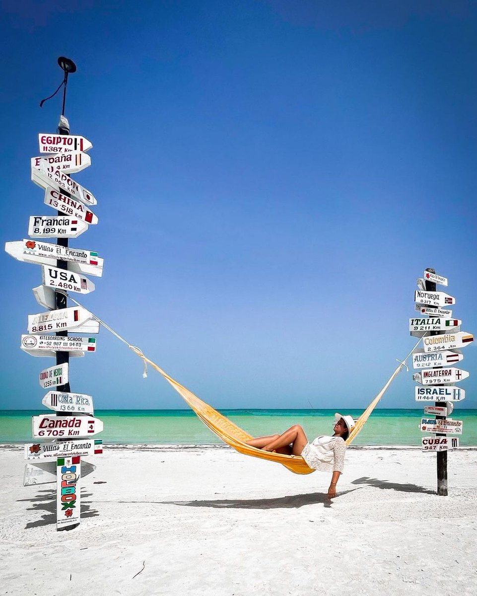 All roads lead to #Holbox. 🏝️
 
No matter where you come from, our island is a magnet for explorers in search of adventure, relaxation and 𝗽𝗮𝗿𝗮𝗱𝗶𝘀𝗶𝗮𝗰𝗮𝗹 𝗯𝗲𝗮𝗰𝗵𝗲𝘀.

🌐:⁣ mexicancaribbean.travel/holbox/ 
📸: ninzis_welt via IG

#MexicanCaribbean