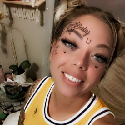 #NewProfilePic https://t.co/vqE6ru9Dqq<a href="/tag/newprofilepic"class="tags">#NewProfilePic</a>