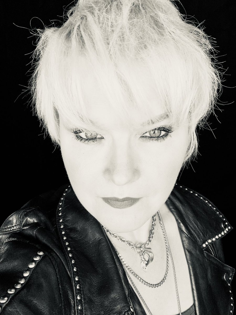 Another video shoot for the new single with the help of our brill drummer Neil Ablard who is so talented &amp; also with videos! I love that it’s an in-house job too. No money to blow on videos but no problem with amazing band mates like these. #itsabandthing #bestbandmatesever