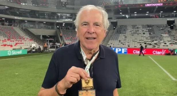 DepreHulk's tweet photo. Hoje é aniversário de um cara que aprendi amar, acho que nem ele sabe o quanto fez uma torcida feliz. 

Parabéns Rubens Menin, que venha muitos outros anos. https://t.co/8HFj0LnUzM