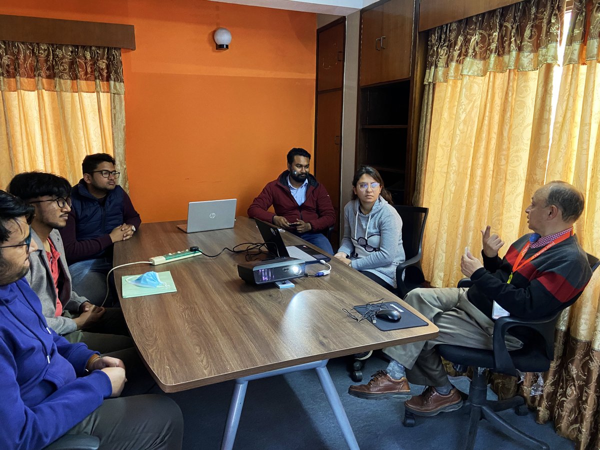 R User Group Nepal tweet media