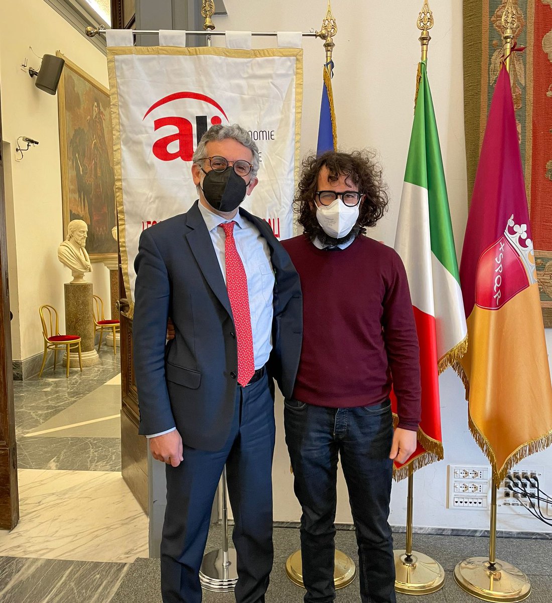 Al Congresso regionale di <a href="/Aliautonomie/">ALI Autonomie</a> tenutosi ieri in Campidoglio a Roma.

Complimenti a Luca Abbruzzetti, Sindaco di Riano e nuovo presidente di <a href="/a_legalazio/">ALILazio</a>.

#politica #ali