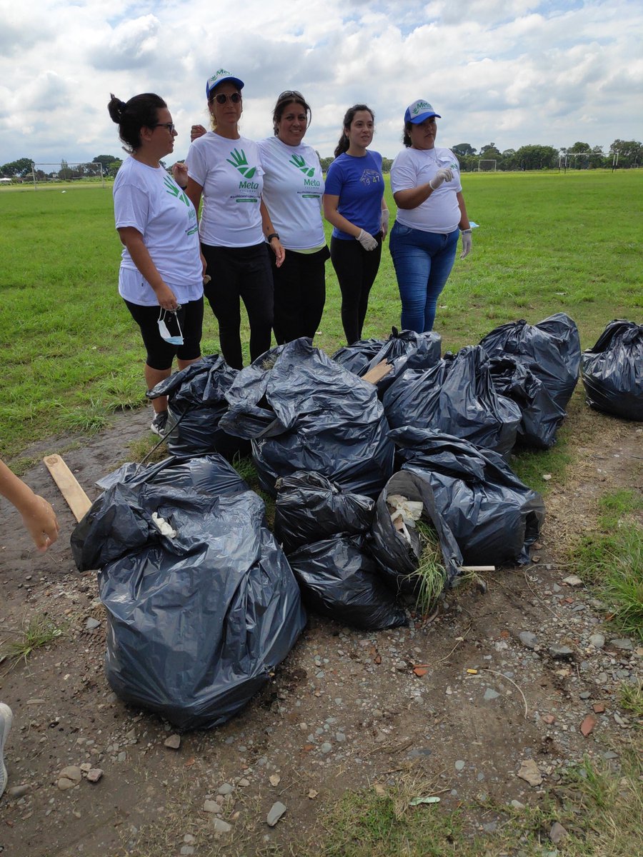 MetaTucuman's tweet photo. Jornada en Campo Norte, un poco de la basura que recogimos 👇🏻 https://t.co/QXiNx90CBo