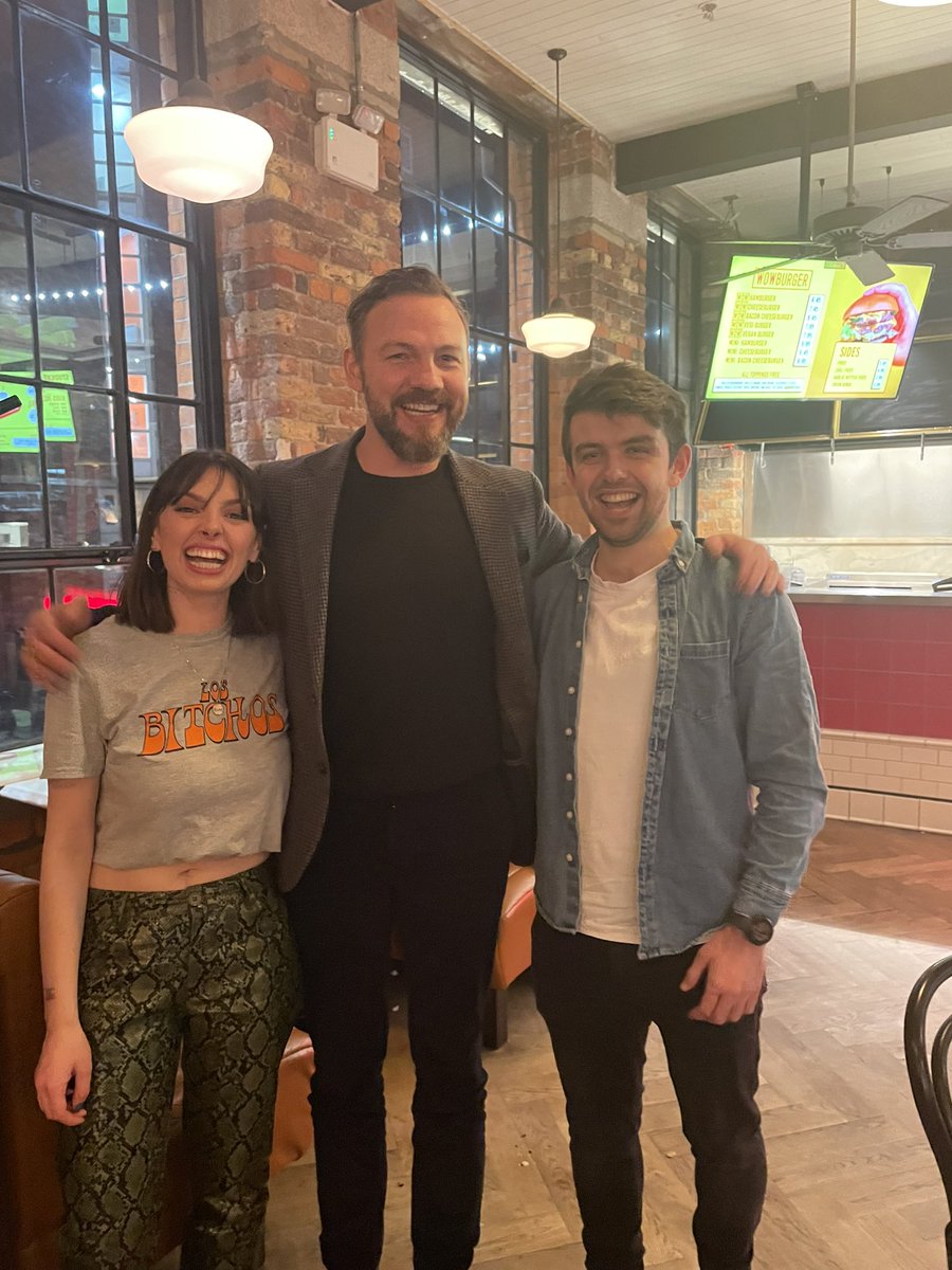 paddyhealy97's tweet photo. Have been meaning to get stuck into this for a while and was shocked to meet the man himself last night! @AndyLeeBoxing Legend and gent! https://t.co/E0p4gUbN10