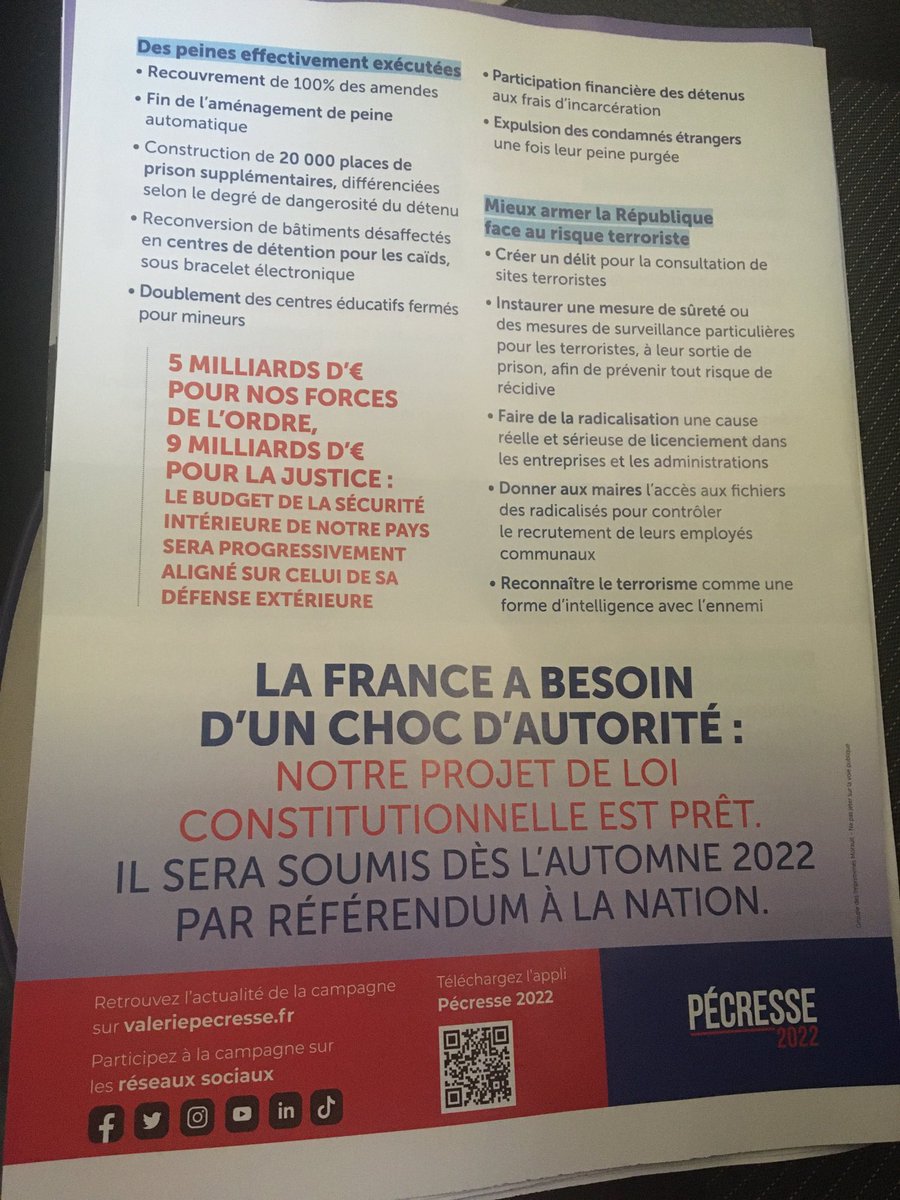 GalanteMuriel's tweet photo. 💛🌈 Pour ⁦@vpecresse⁩                   Très bon accueil ce matin au marché de Fontenay-aux-Roses #ValeriePresidente 💙 https://t.co/9hJGaumMG4