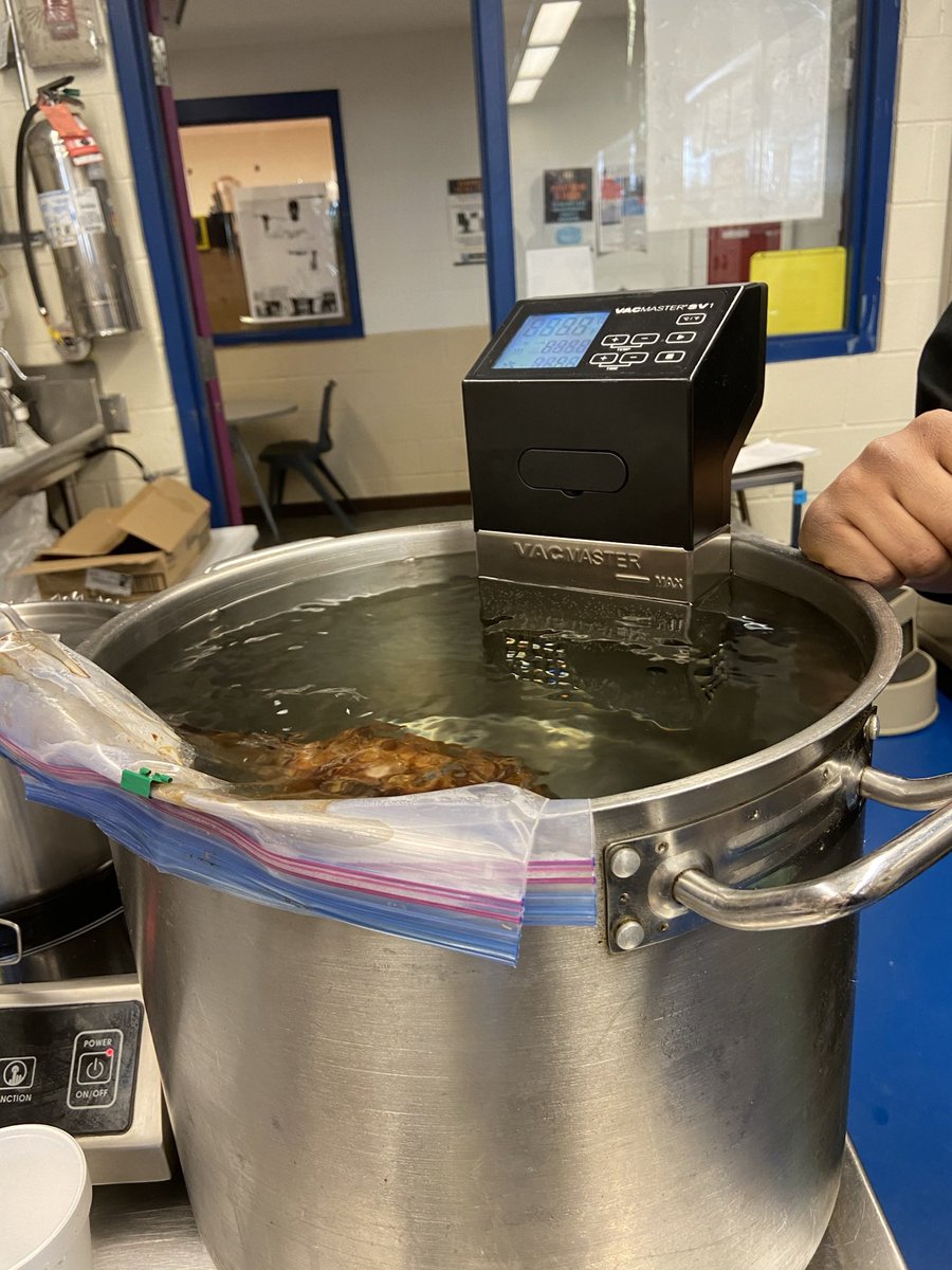 Culinary arts classes bring joy and teach valuable career readiness skills to incarcerated women <a href="/ERAschool/">East River Academy</a> @d79SuptZweig @D79Nick