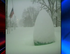 WBRCnews's tweet photo. Do you remember this? 29 years ago, March 12-13, the "Storm of the Century" or "the Blizzard of '93" dumped snow on every part of Alabama. The monster storm was as strong as a hurricane. The Birmingham Airport logged 17 inches of snow during the storm. ❄ https://t.co/74JeUGbszy https://t.co/y3glnt4iXM