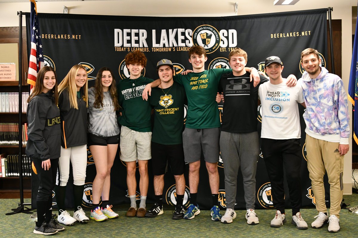 Deer Lakes School District tweet media