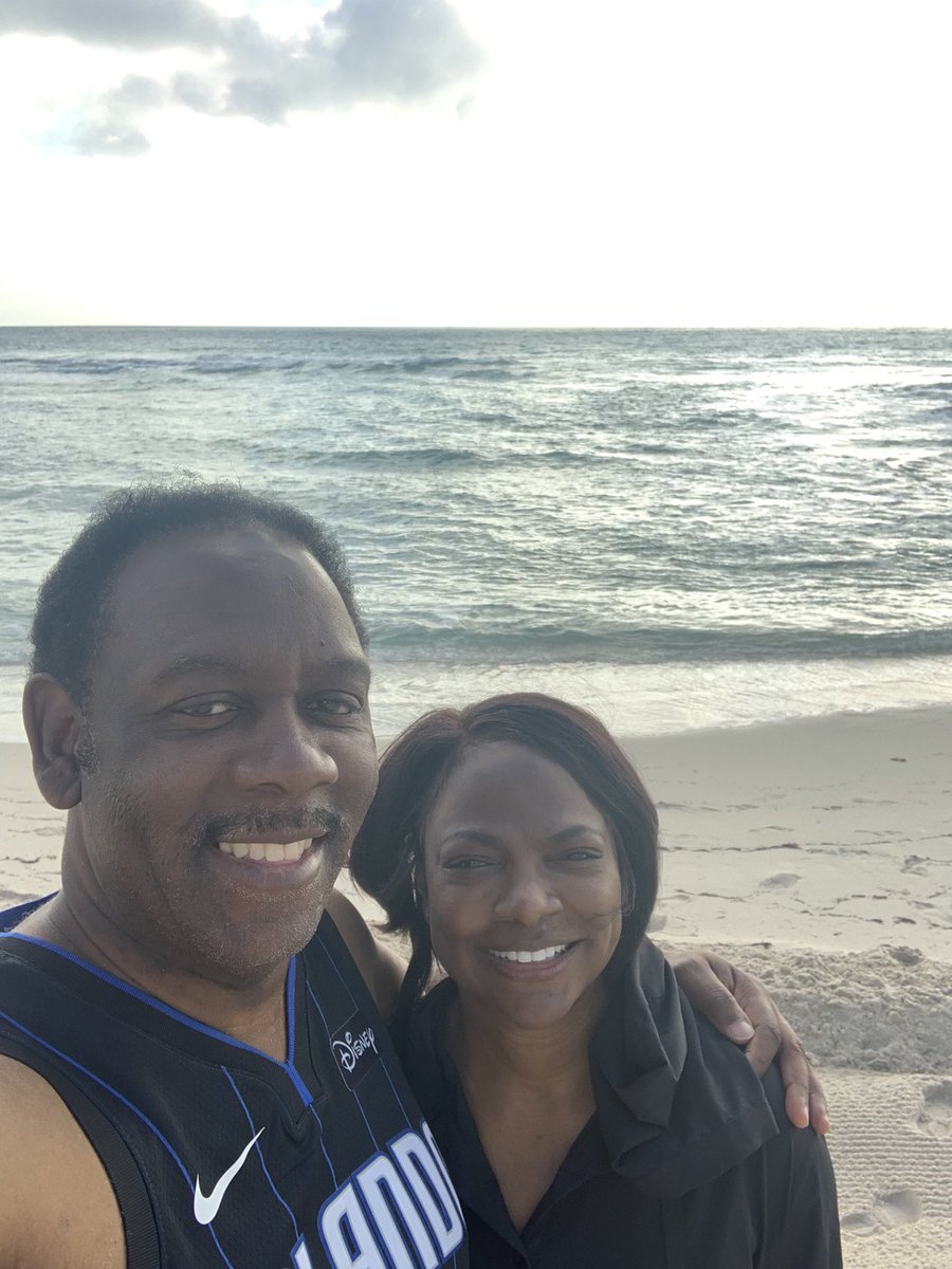 RepValDemings's tweet photo. FLORIDA- What a great place to celebrate my birthday. Welcome home! https://t.co/BIW5eFSJ7i