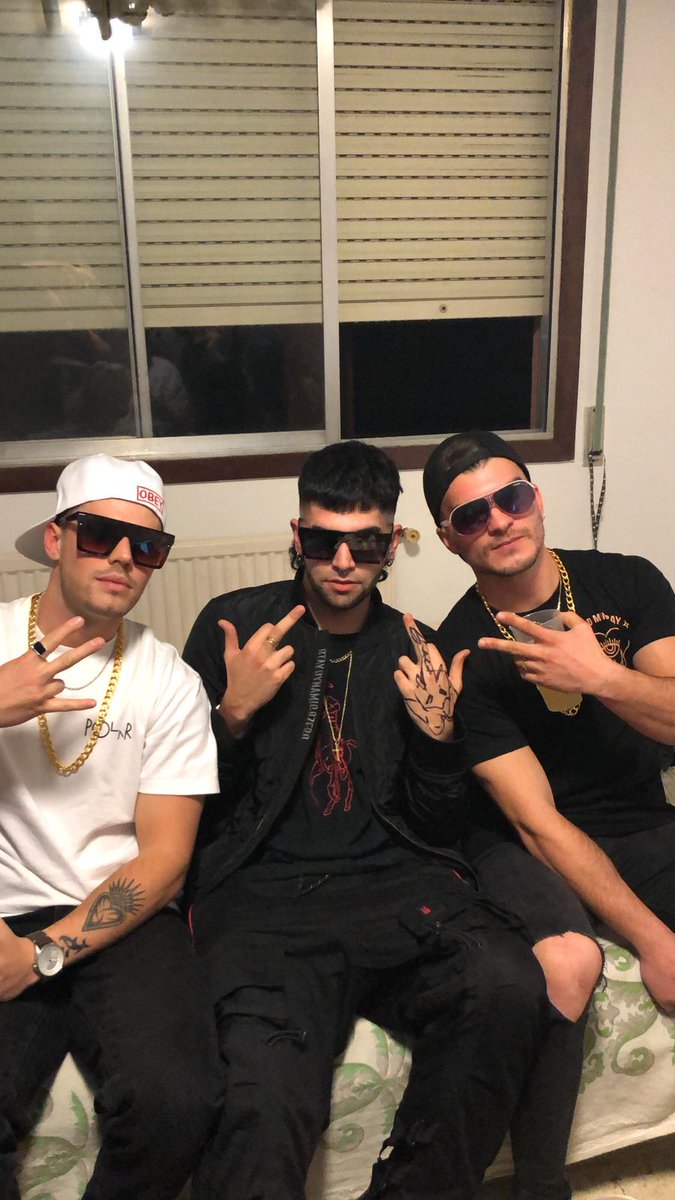 pobre diablo tweet media