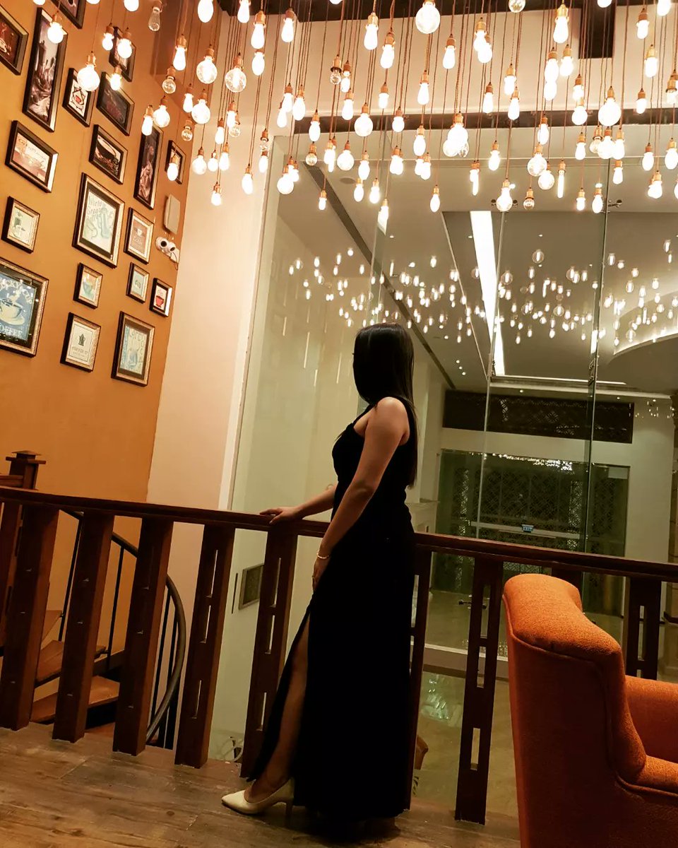 Tutoogirl's tweet photo. You attract the energy that you give off. Spread good vibes. Think positively. Enjoy life.❤️💫 https://t.co/W1RP6pAiHG