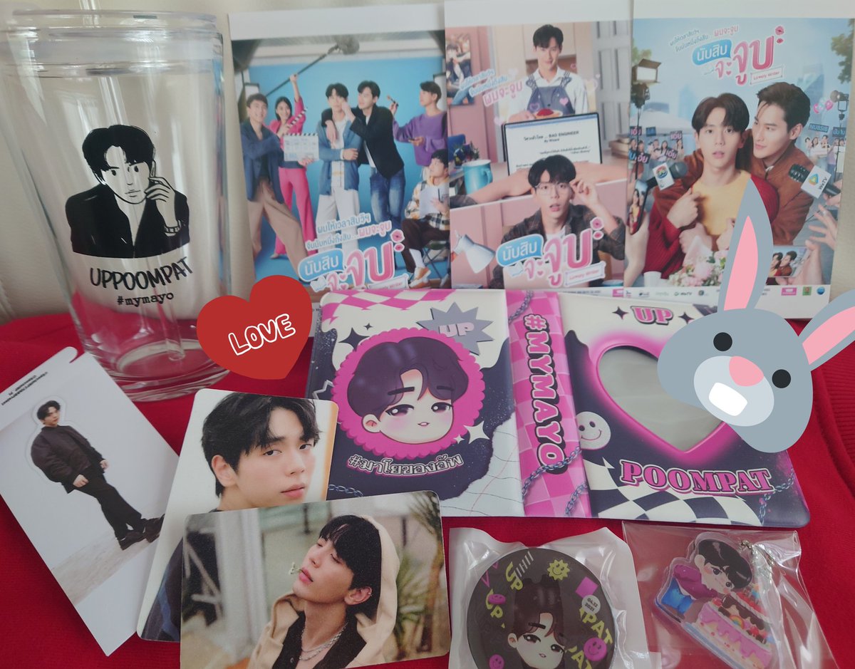 ご報告遅くなりましたが
#SpecialUP27thBDProject の返礼品を受け取っております🙏
とても可愛いグッズたち🤍
まさかのガラスのタンブラーまで😳🤍

JFC様(<a href="/UppoompatJFC/">Uppoompat JapanFC🇯🇵</a>)お取り纏めをいつもありがとうございます🥰
微力ながら参加できて良かったです🤍

#SpecialUP27thBDProject 
#uppoompat
