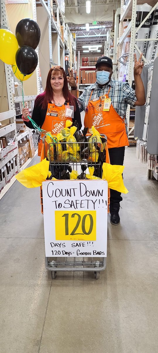 Amber Anderson tweet media