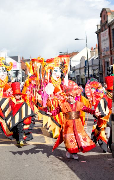 VisitMGS's tweet photo. ☘️ St Patrick’s Festival☘️

Where better to spend St Patrick's Day than in Saint Patrick's Country Downpatrick. 

Come along to St Patrick Square from 12noon 

For all parade information click here 👉🏼 https://t.co/FoGB70ciGw

#StPatricksFestival #SaintPatrick #VisitMourne https://t.co/pJdDa0mecU