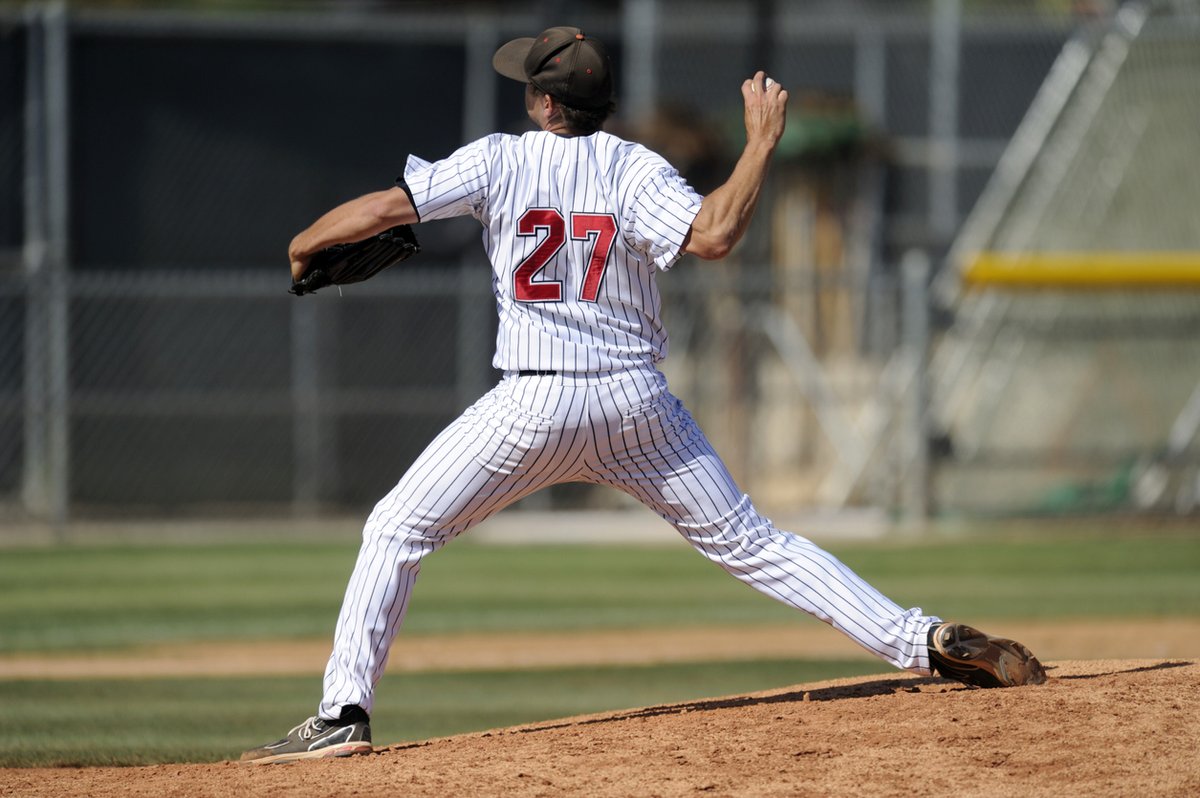 aossm1972's tweet photo. In professional #pitchers, for every 5% increase in hip abduction asymmetry, there was a 1.24 increased risk of sustaining a shoulder or elbow #injury. Great new @MLB research from @LoriMichener @hannahdovePTATC @JSum18 et al!

Check it out #OnlineFirst: https://t.co/wwdWFg4sib https://t.co/dSlUTsTsVU