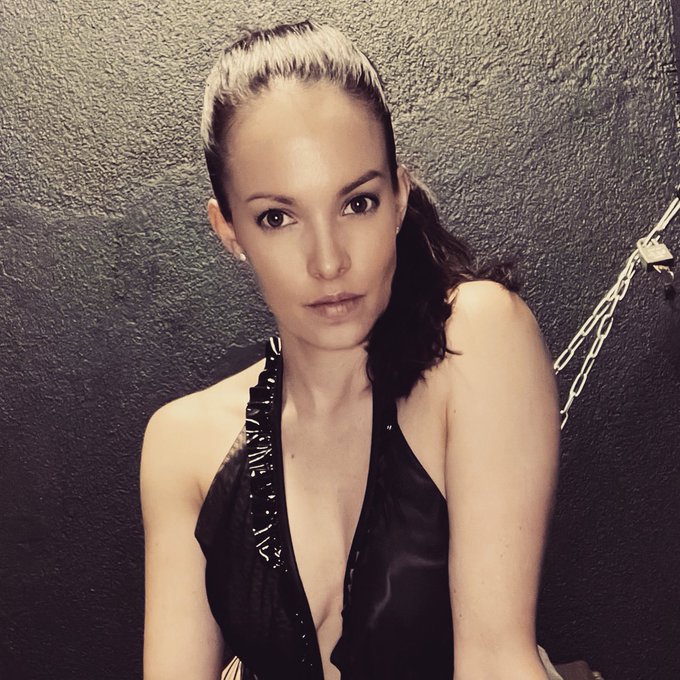 Deine Seele geh&ouml;rt mir | Your soul is mine! 🔥😈🖤 #dominatrix #ladytess Ready for &ldquo;soul transfer&rdquo;? 😯🖤 https://t<a href="/tag/dominatrix"class="tags"><span>#dominatrix</span></a><a href="/tag/ladytess"class="tags"><span>#ladytess</span></a>